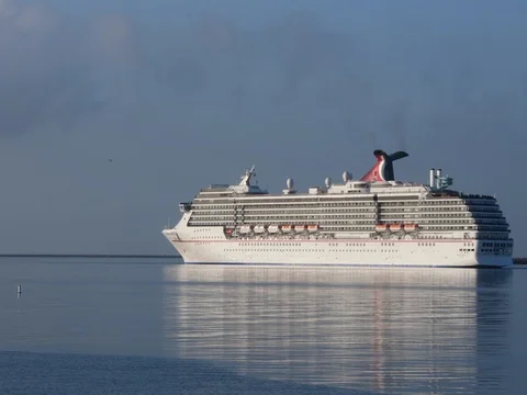 Cruise ship Stock Footage 77092259