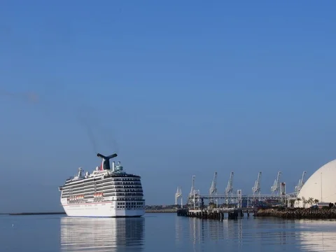 Cruise ship Stock Footage 77112658