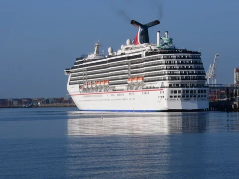 Cruise ship Stock Footage 77128131