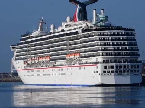 Cruise ship Stock Footage 77128926