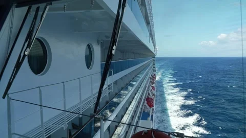 Cruise ship Видео 332798292