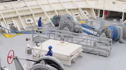 Cruise ship men at work Stockbeeldmateriaal 32154733