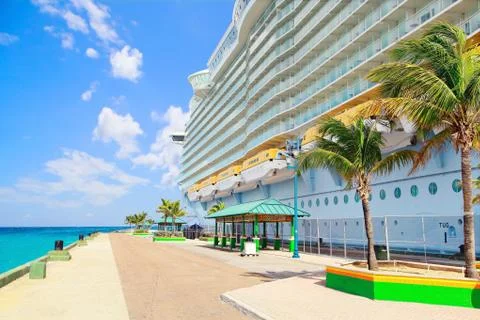 Cruise ship Stock Photos