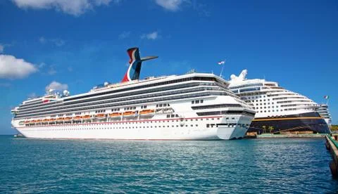 Cruise ship Stock Photos
