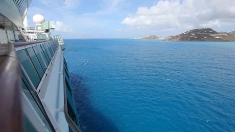Cruise Ship Railing View from Top Deck Sailing along Sint Maarten in Caribbean S 스톡 동영상 88917733