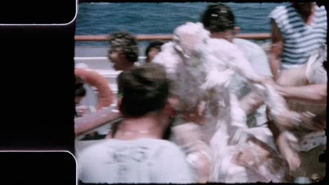 Cruise Ship shellback ceremony finale Vidéo 235272473
