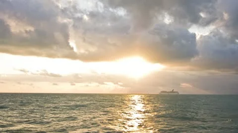 Cruise Ship tropical clouds time lapse 스톡 동영상 11113744