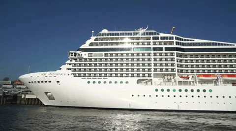 Cruiser Ship Видео 43856234