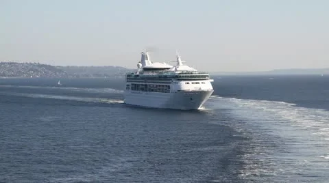 Cruiseship wake 003 스톡 동영상 21105747