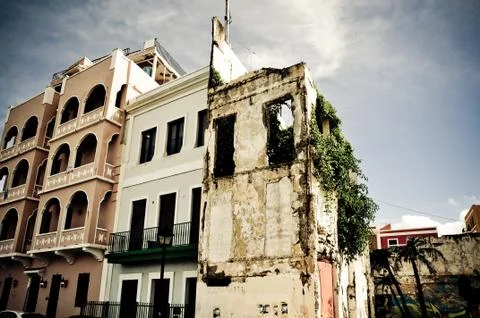 Crumbled building Stock Photos