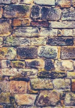 Crumbling Old Stone Wall Stock-Fotos
