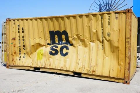 Crush damaged container Foto stock
