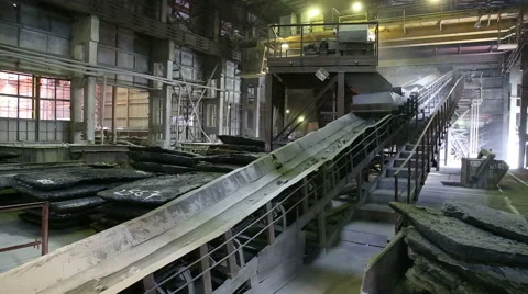 Crushing and packing iron Stock Footage 61784802