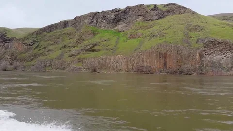 Crusing through the Snake River on an early spring day Video stock 74028151