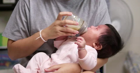 Crying as it is waiting to be fed, a Stock Video Pond5