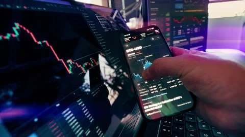 Crypto Market Chart Smartphone Display Video stock 323191514