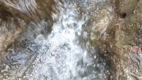 Crystal Clear Mountain Stream 库存影片 334590141