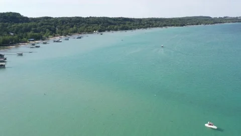 Crystal Lake-drone view Vídeos de archivo 279045632