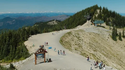 Crystal mountain view point Vídeos de archivo 115435413