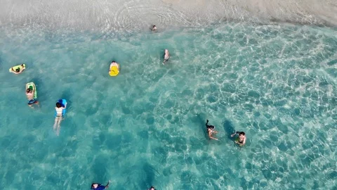 CrystalClearBeachHawaii3 Vídeo Stock 113989567