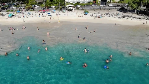 CrystalClearBeachHawaii5 Vídeo Stock 113990623