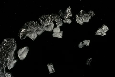 Crystallizing table salt. Timelapse Video stock 111498209