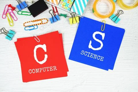 CS - Computer Science text on stick note with stationery on concrete backgrou 스톡 사진