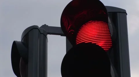 CU Traffic Light Turns Yellow Then Red Stock-Footage 1180584