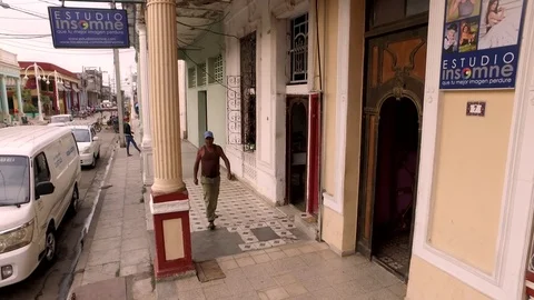 CUBA AFFICHE Vídeos de archivo 113259536