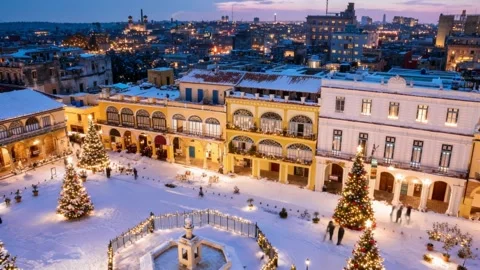 Cuba with snow in christmas Stock Footage 327391376