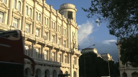 Cuban Street View Stock-Footage 7762189