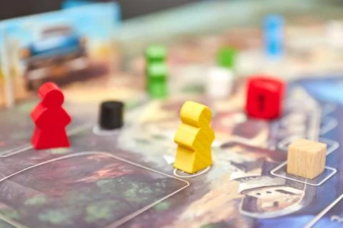 Cubes with the game on the table. themed Board games. vertical view of the Bo Foto stock
