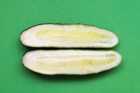 Cucumber halves Foto stock