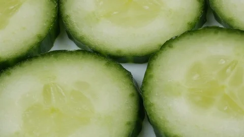 Cucumber sliced clipping path Video stock 102175030