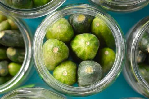 Cucumbers in a jar Foto stock