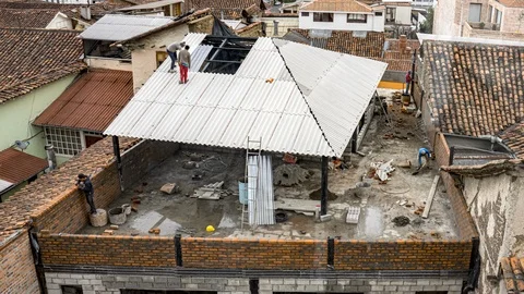Cuenca, Ecuador - 2019-09-01- Apartment Construction Timelapse - Gazebo Brick Video stock 118145084
