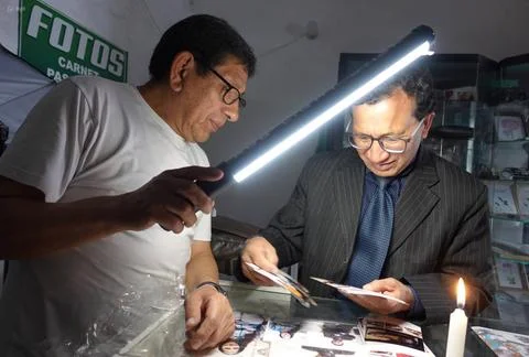   CUENCA OFFSETS NEW SCHEDULES Cuenca,Ecuador October 9, 2024 The company ... Stock Photos
