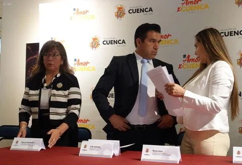   CUENCA PRESS CONFERENCE 100 YEAR ANNIVERSARY HERLINDA Cuenca,Ecuador Apr... Stock-Fotos