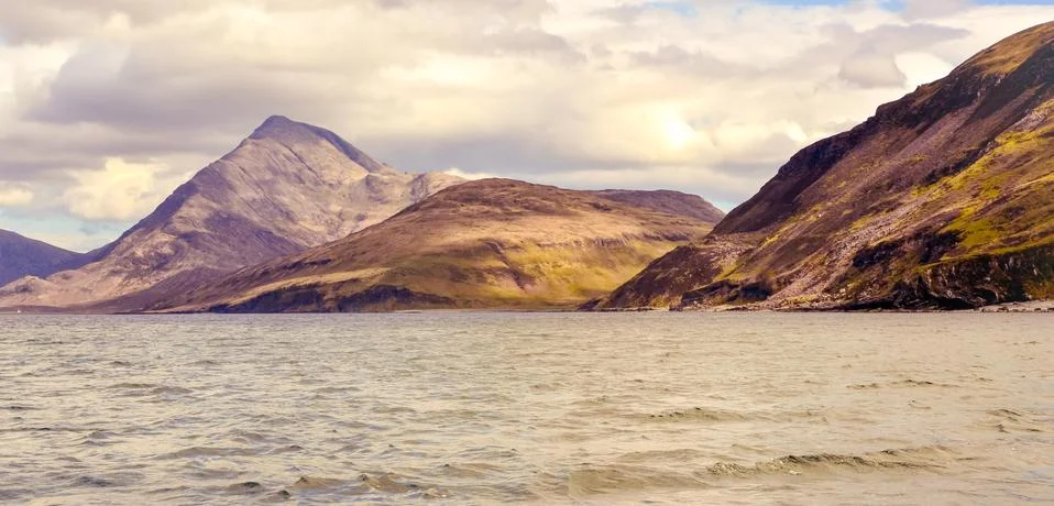 Cuillin mountain range seen from the boat - Isle of Skye Stock Photos
