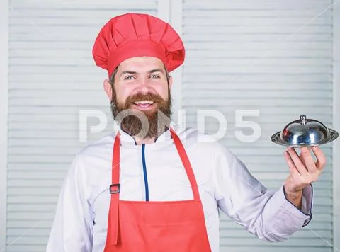 Cuisine culinary. man holds kitchen dish tray in restaurant. Healthy food Stock-Fotos