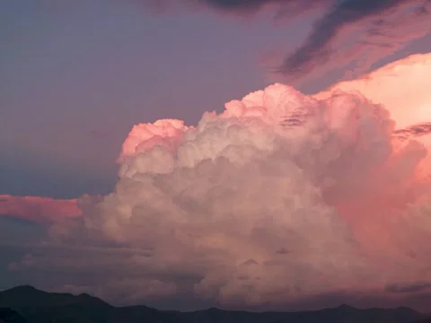 Cumulonimbus cloud development time lapse Stock Footage 264888395