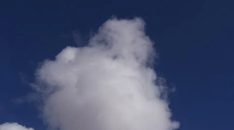 Cumulus Building Video stock 54706411