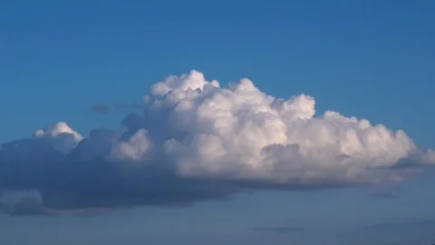 Cumulus cloud growing Stock Footage 113595770