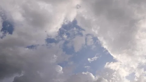 Cumulus Cloud Layer: Atmospheric Density and Solar Light Contrast 動画素材 339268794