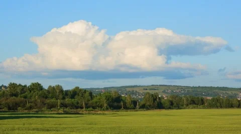 The cumulus cloud slowly moves on the sky. Stock Footage 62513880