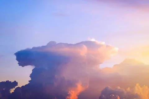 Cumulus clouds on sunset time, cloudscape Stockfoto's