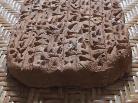 Cuneiform Sumerian tablet 5 Video stock 97836105
