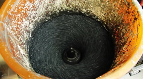 The cup and the process of polishing gold jewelry. Video stock 59304617