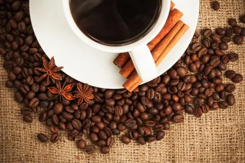 Cup of aromatic coffee with cinnamon Foto stock