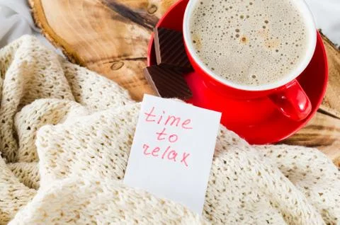 Cup of Cappuccino and Notes Time to Relax. Foto stock